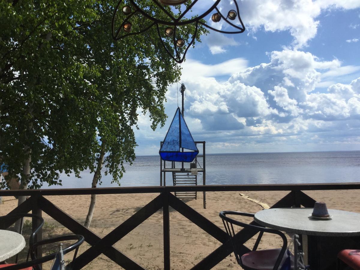 Lomakyla Kultahiekat Hotel Manamansalo Buitenkant foto