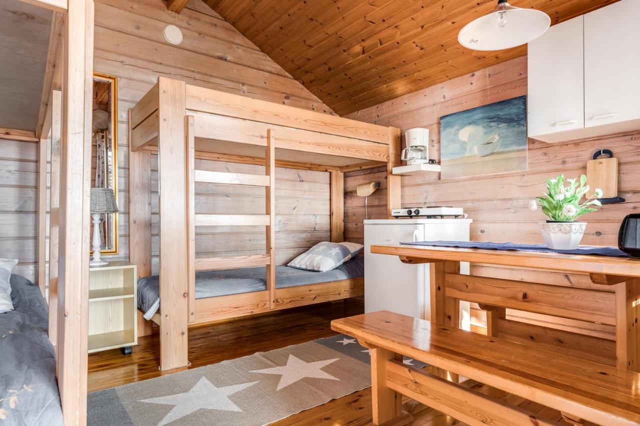 Lomakyla Kultahiekat Hotel Manamansalo Buitenkant foto